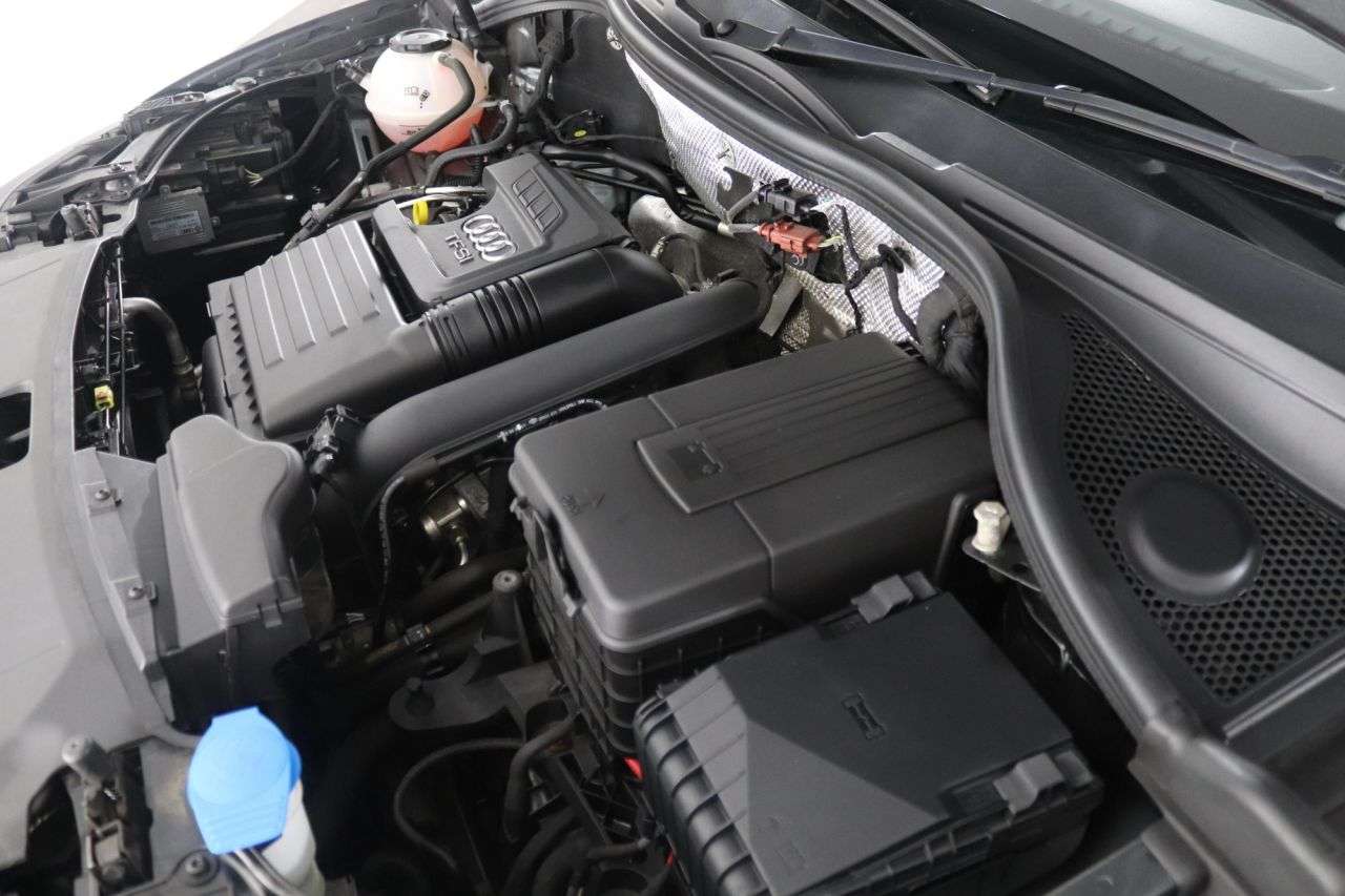 2017 AUDI Q3 2017 AUDI Q3