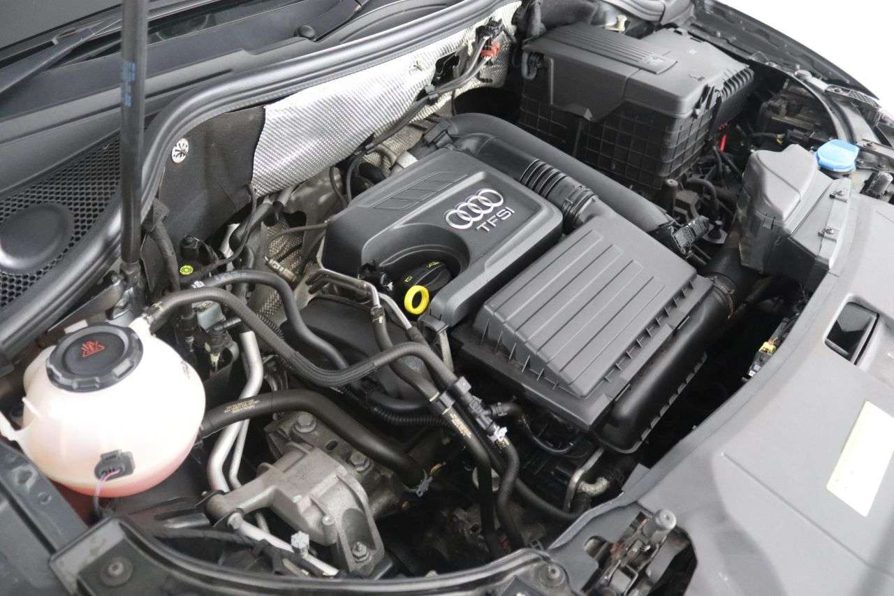 2017 AUDI Q3 2017 AUDI Q3