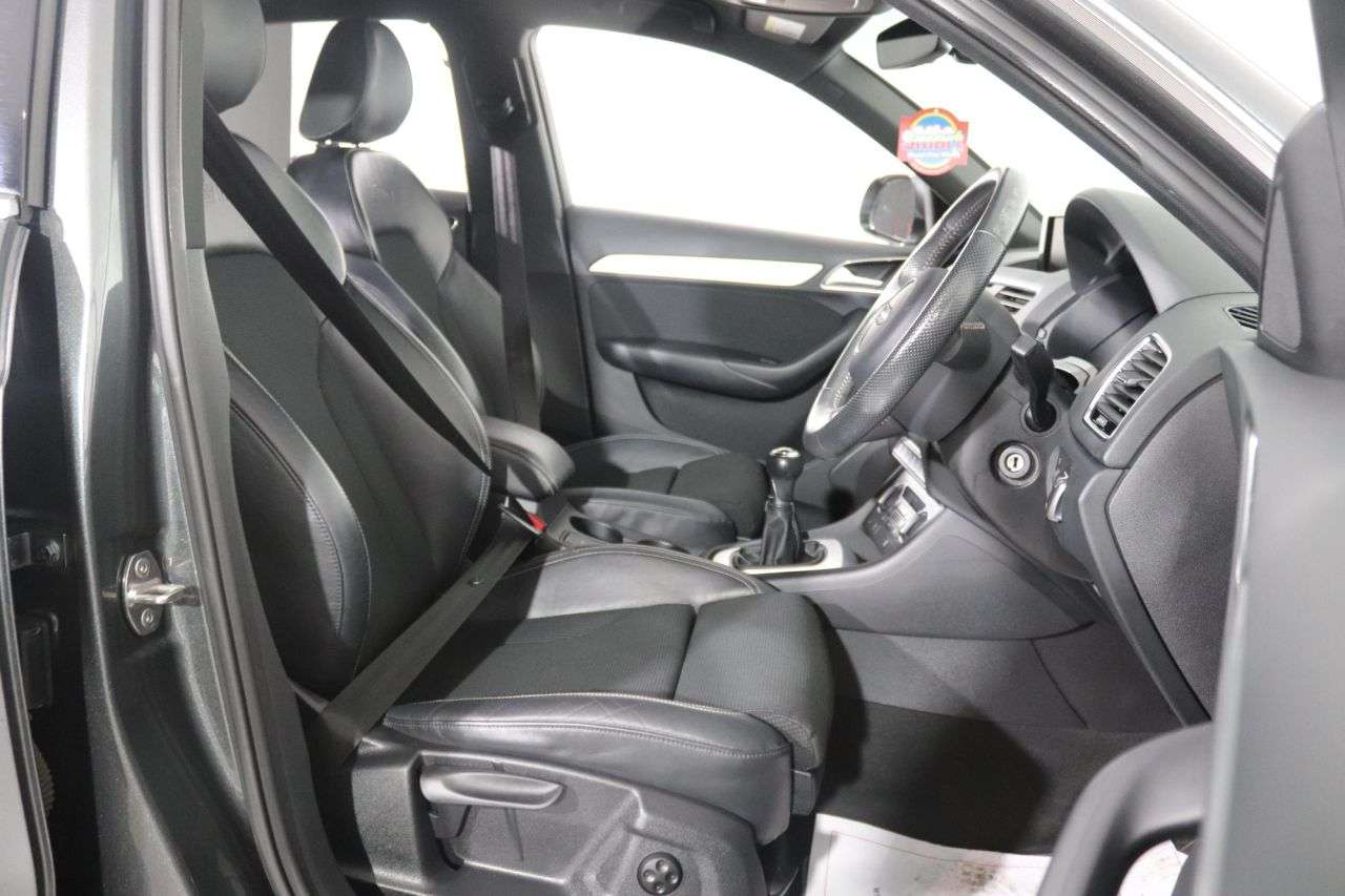 2017 AUDI Q3 2017 AUDI Q3