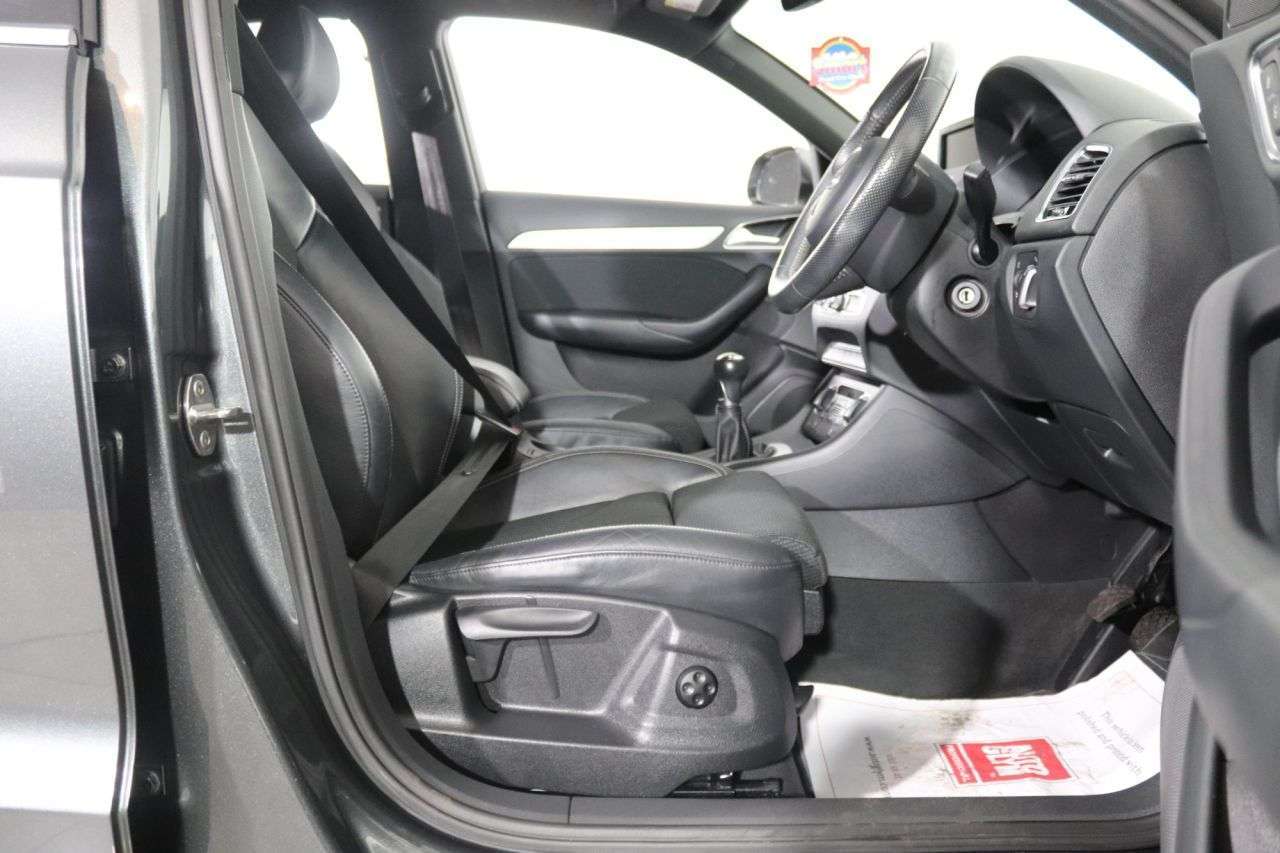 2017 AUDI Q3 2017 AUDI Q3