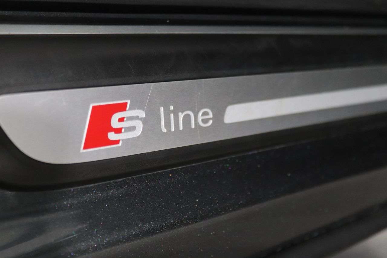 2017 AUDI Q3 2017 AUDI Q3