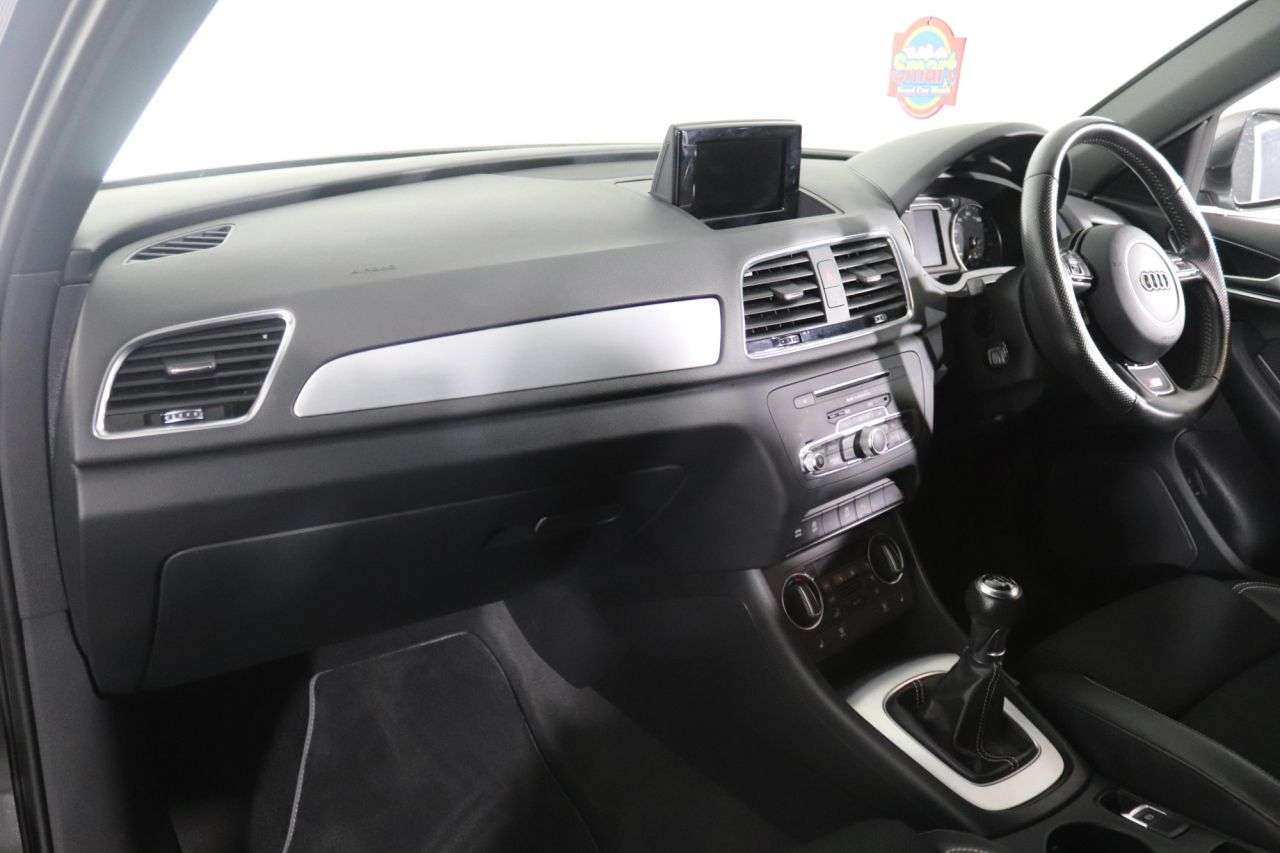 2017 AUDI Q3 2017 AUDI Q3