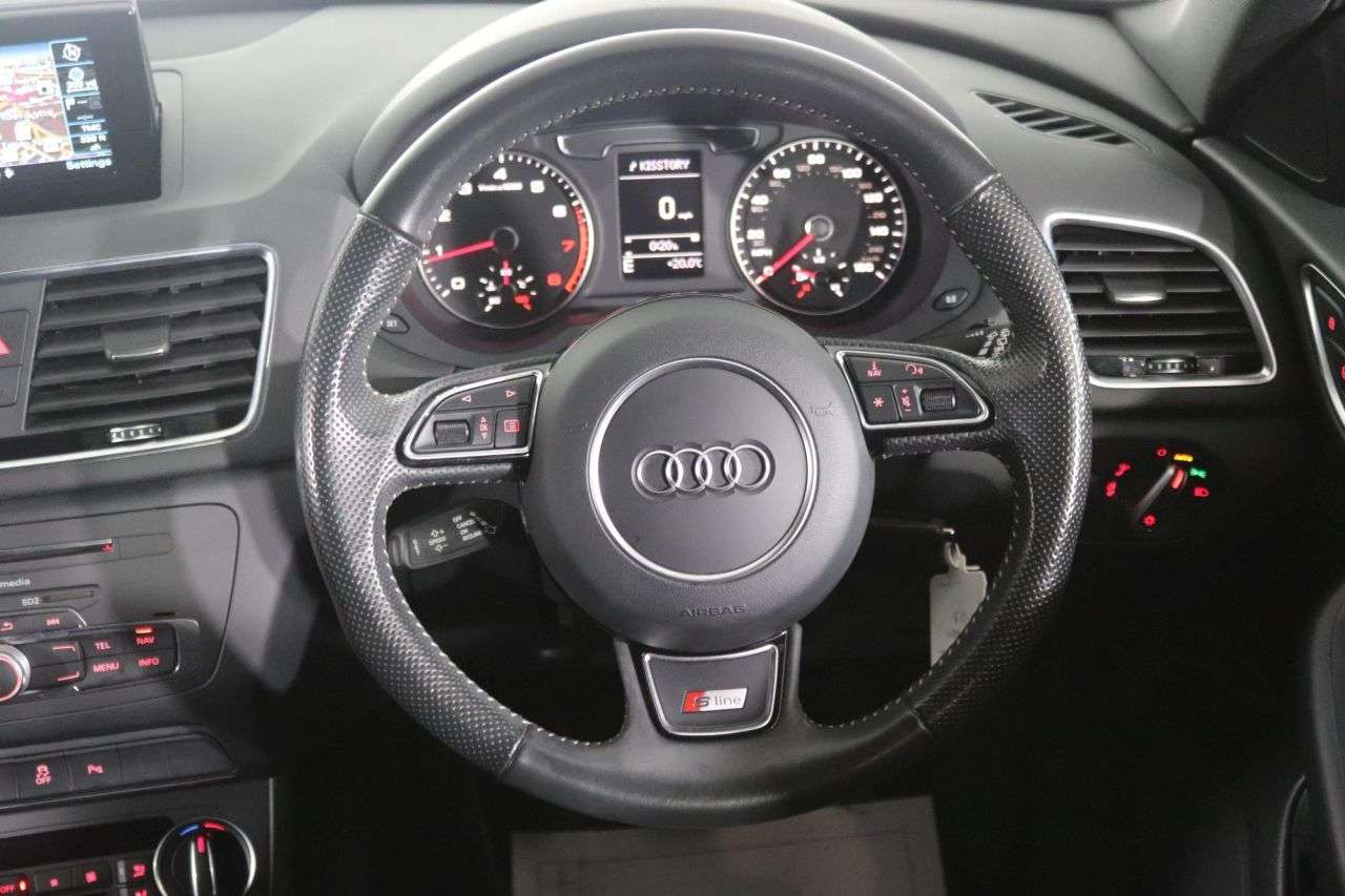 2017 AUDI Q3 2017 AUDI Q3