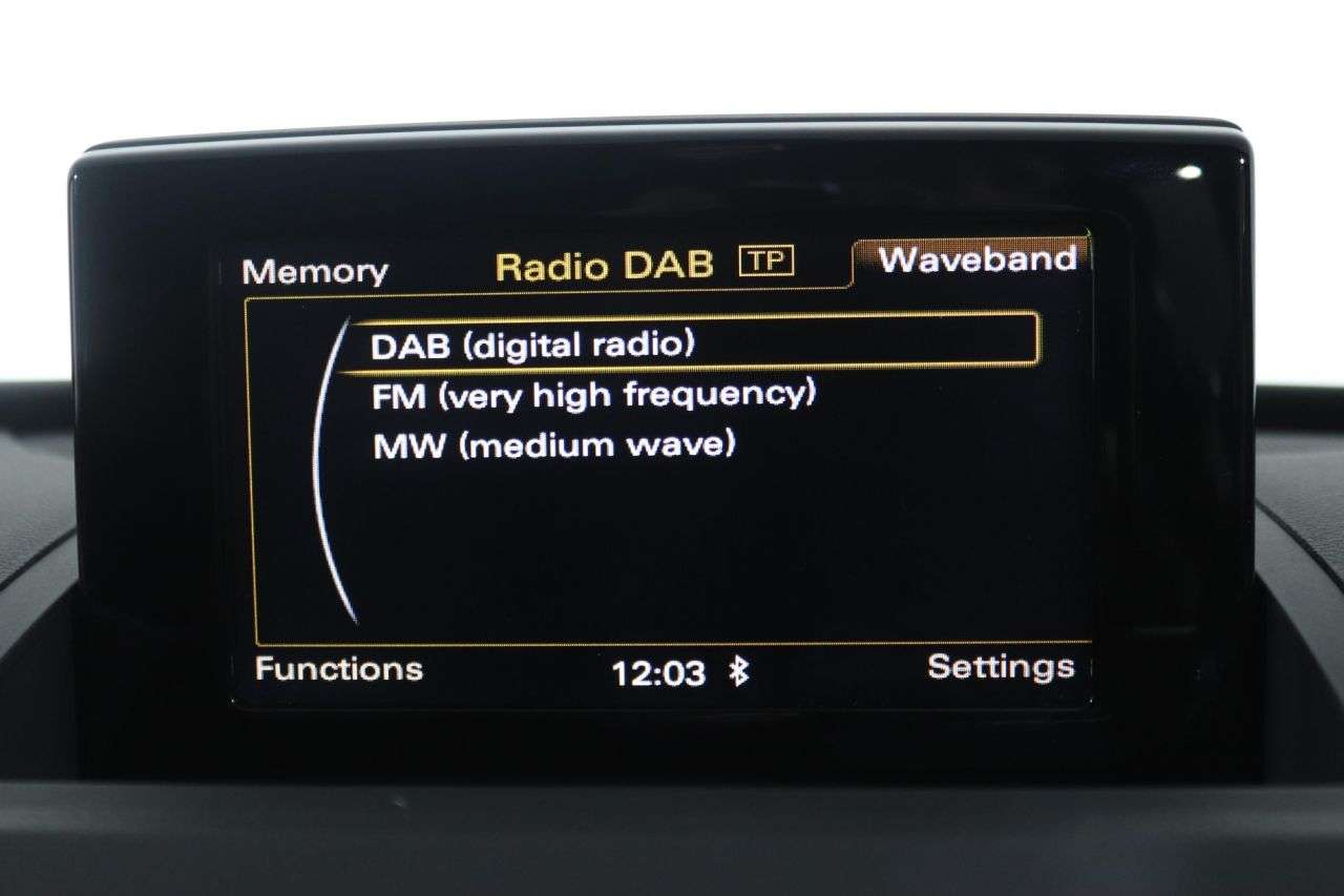 2017 AUDI Q3 2017 AUDI Q3