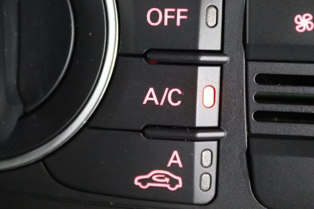 2017 AUDI Q3 2017 AUDI Q3