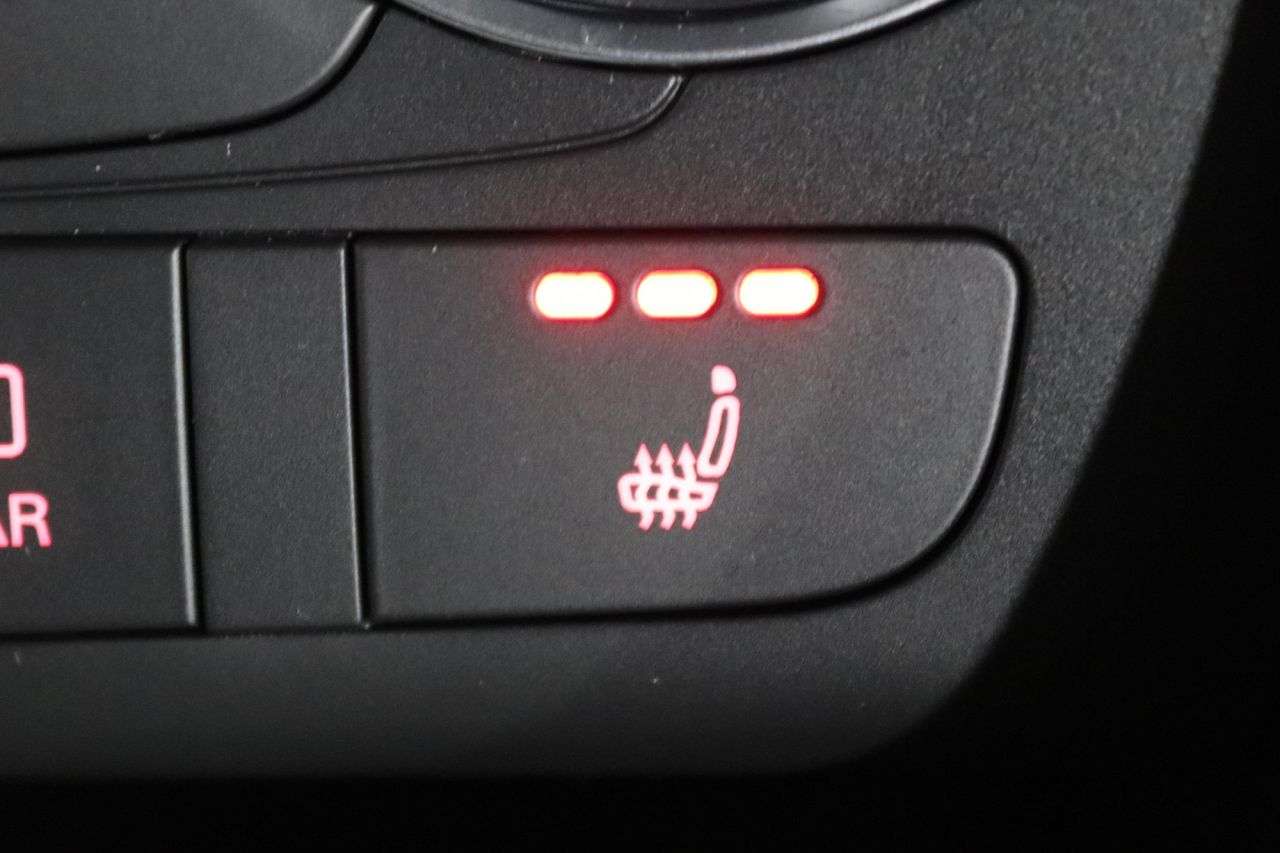 2017 AUDI Q3 2017 AUDI Q3