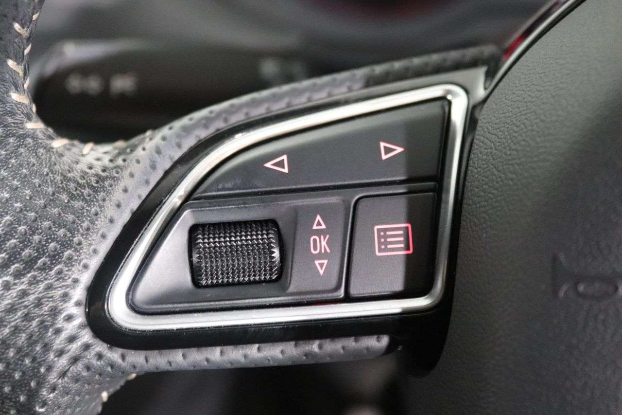 2017 AUDI Q3 2017 AUDI Q3