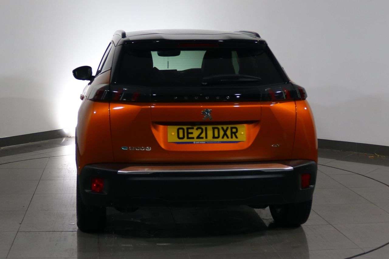 2021 PEUGEOT E-2008 2021 PEUGEOT E-2008