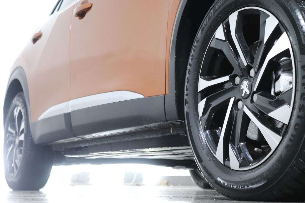 2021 PEUGEOT E-2008 2021 PEUGEOT E-2008