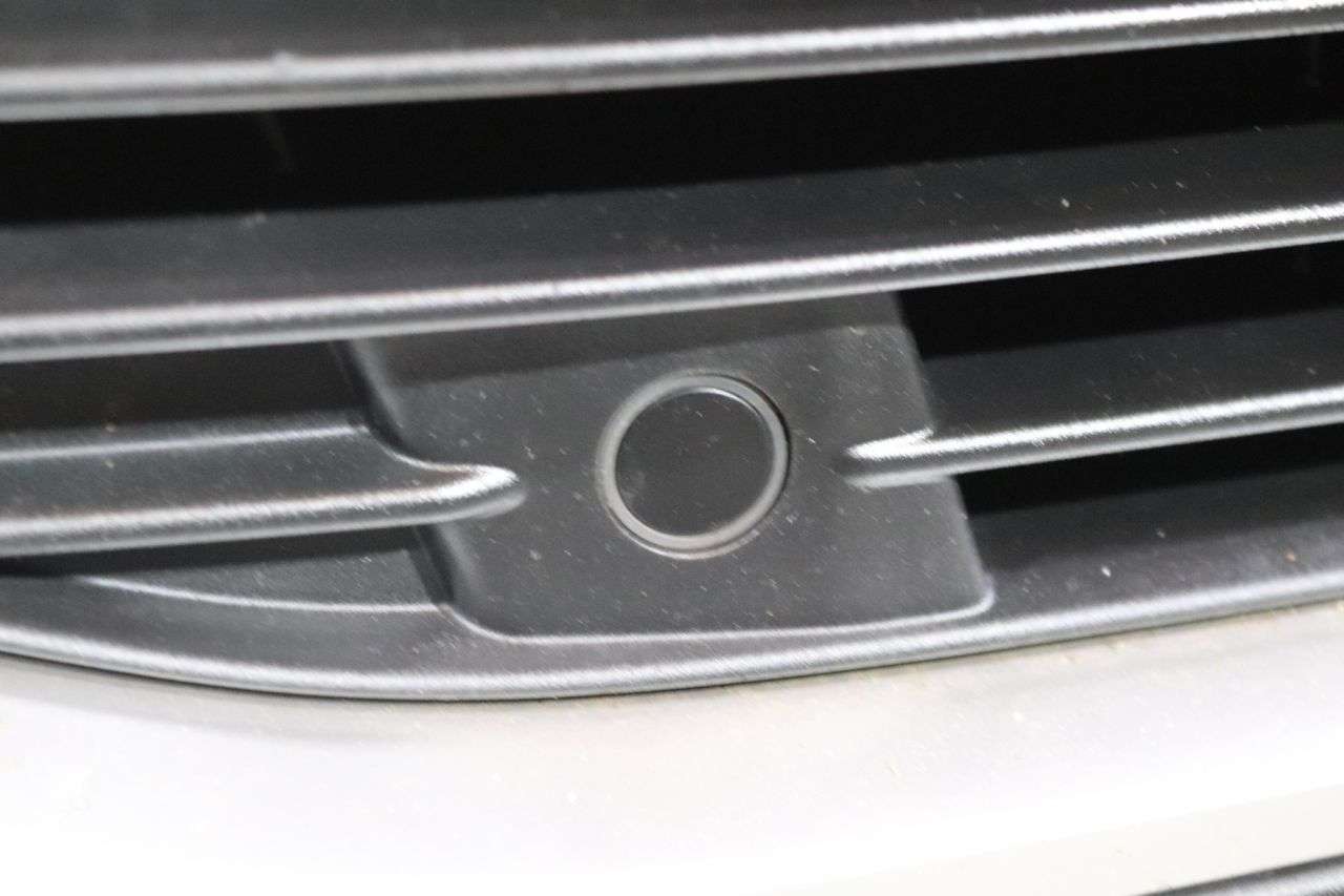 2021 PEUGEOT E-2008 2021 PEUGEOT E-2008