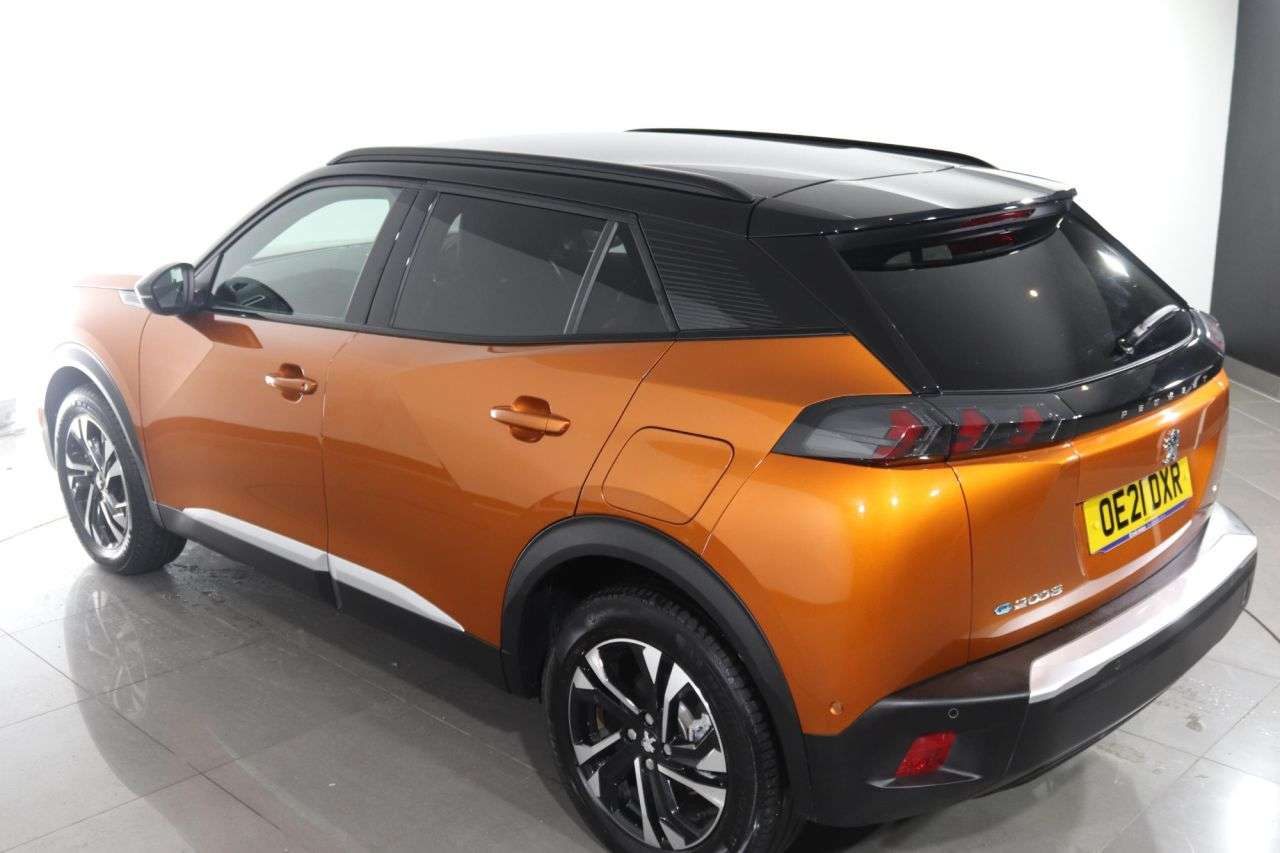 2021 PEUGEOT E-2008 2021 PEUGEOT E-2008