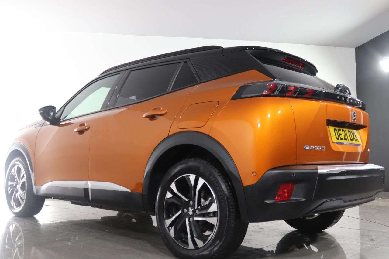 2021 PEUGEOT E-2008 2021 PEUGEOT E-2008