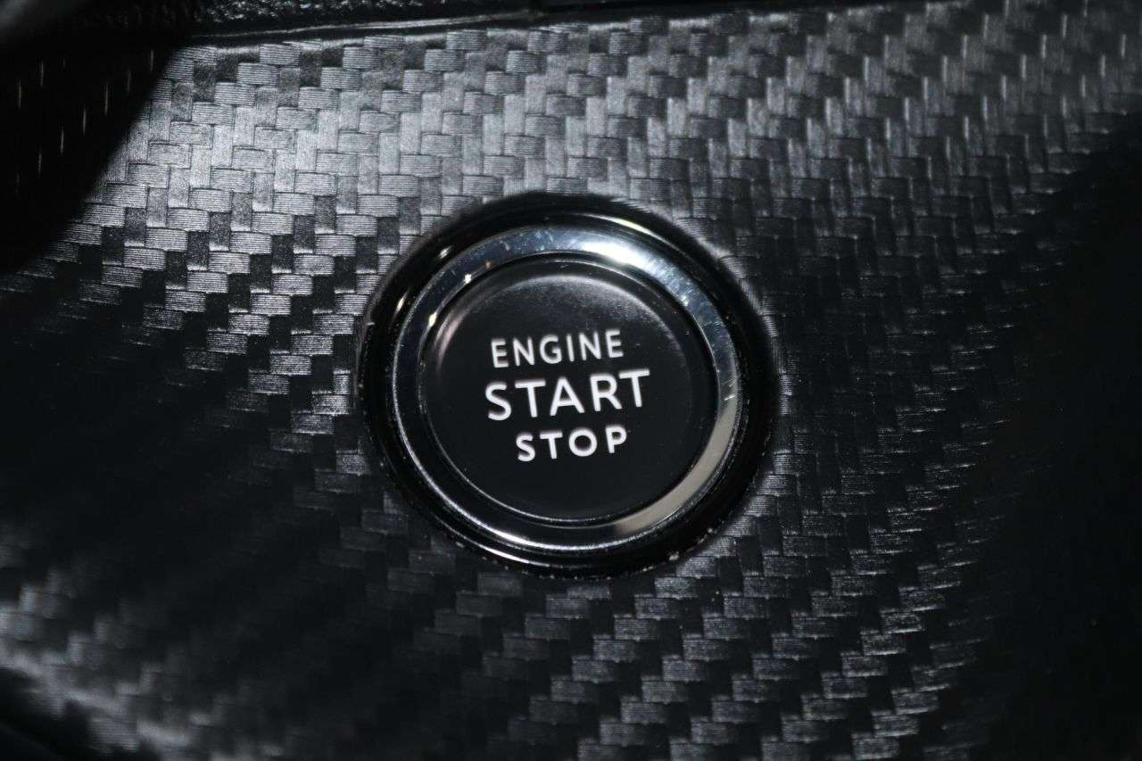 2021 PEUGEOT E-2008 2021 PEUGEOT E-2008