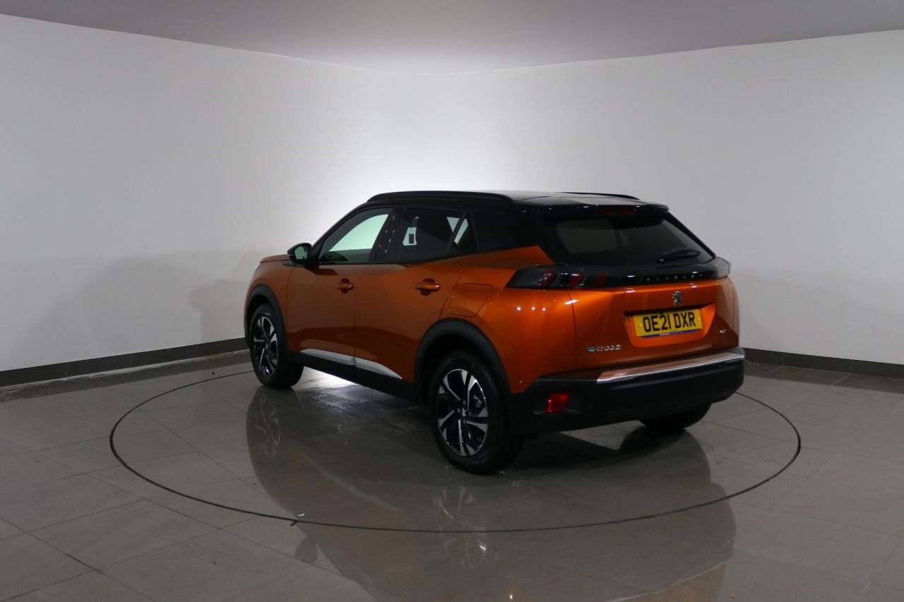 2021 PEUGEOT E-2008 2021 PEUGEOT E-2008