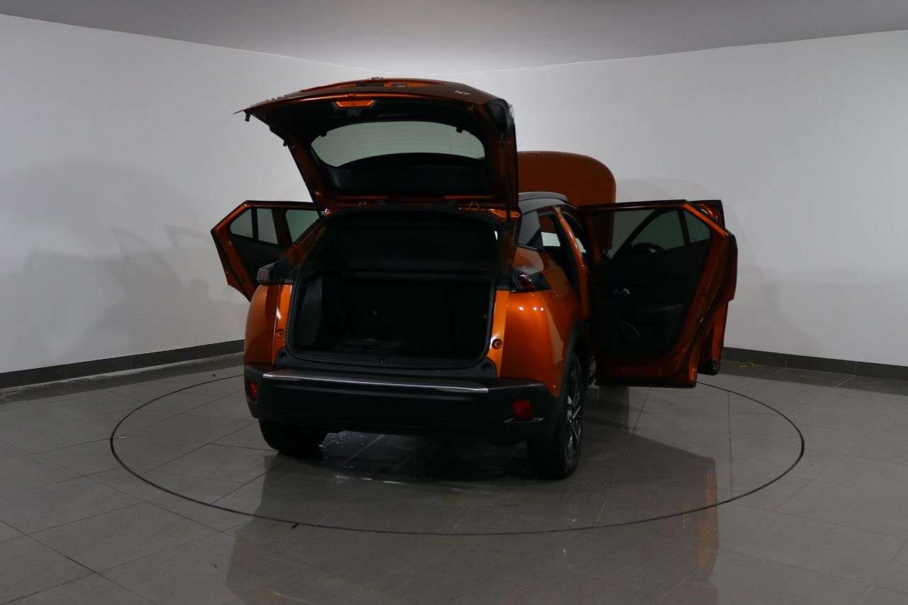 2021 PEUGEOT E-2008 2021 PEUGEOT E-2008