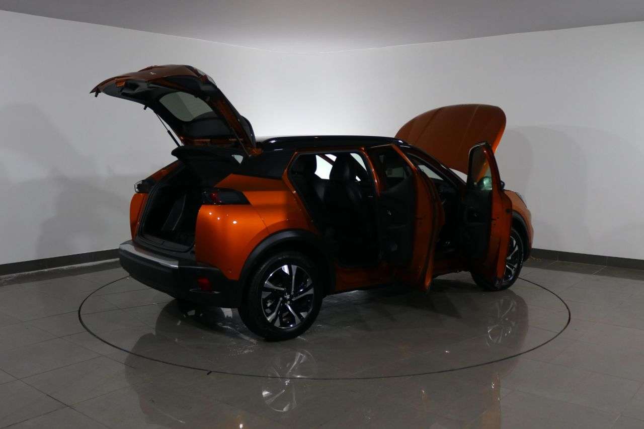 2021 PEUGEOT E-2008 2021 PEUGEOT E-2008