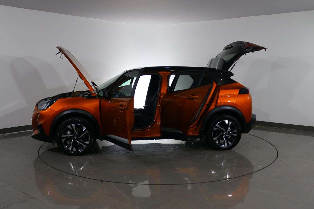 2021 PEUGEOT E-2008 2021 PEUGEOT E-2008