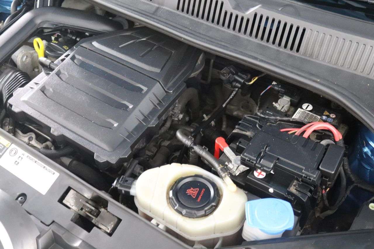 2018 VOLKSWAGEN UP! 2018 VOLKSWAGEN UP!