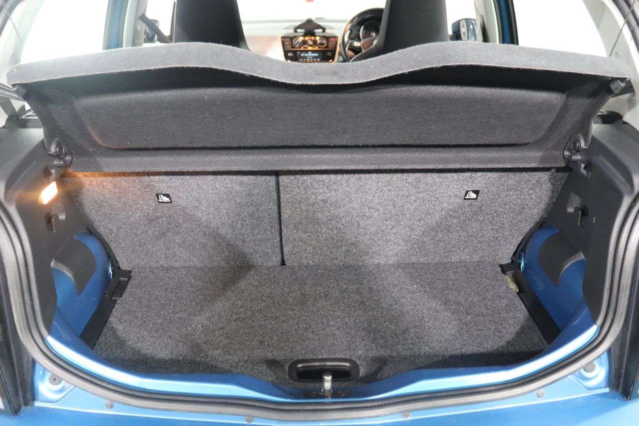 2018 VOLKSWAGEN UP! 2018 VOLKSWAGEN UP!