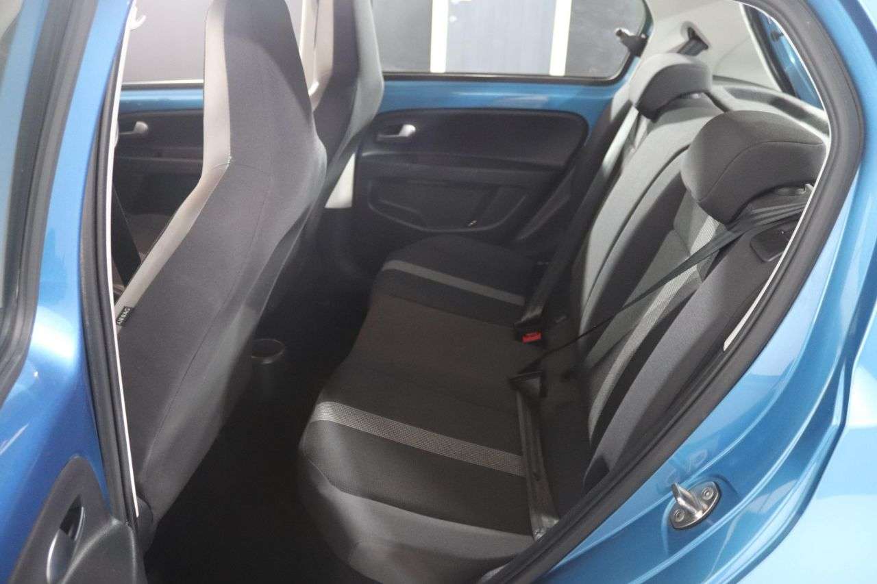 2018 VOLKSWAGEN UP! 2018 VOLKSWAGEN UP!