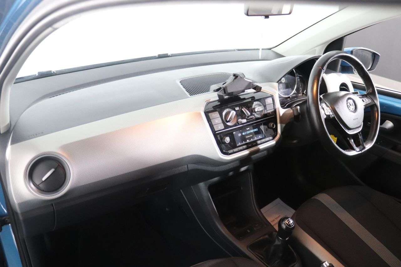 2018 VOLKSWAGEN UP! 2018 VOLKSWAGEN UP!