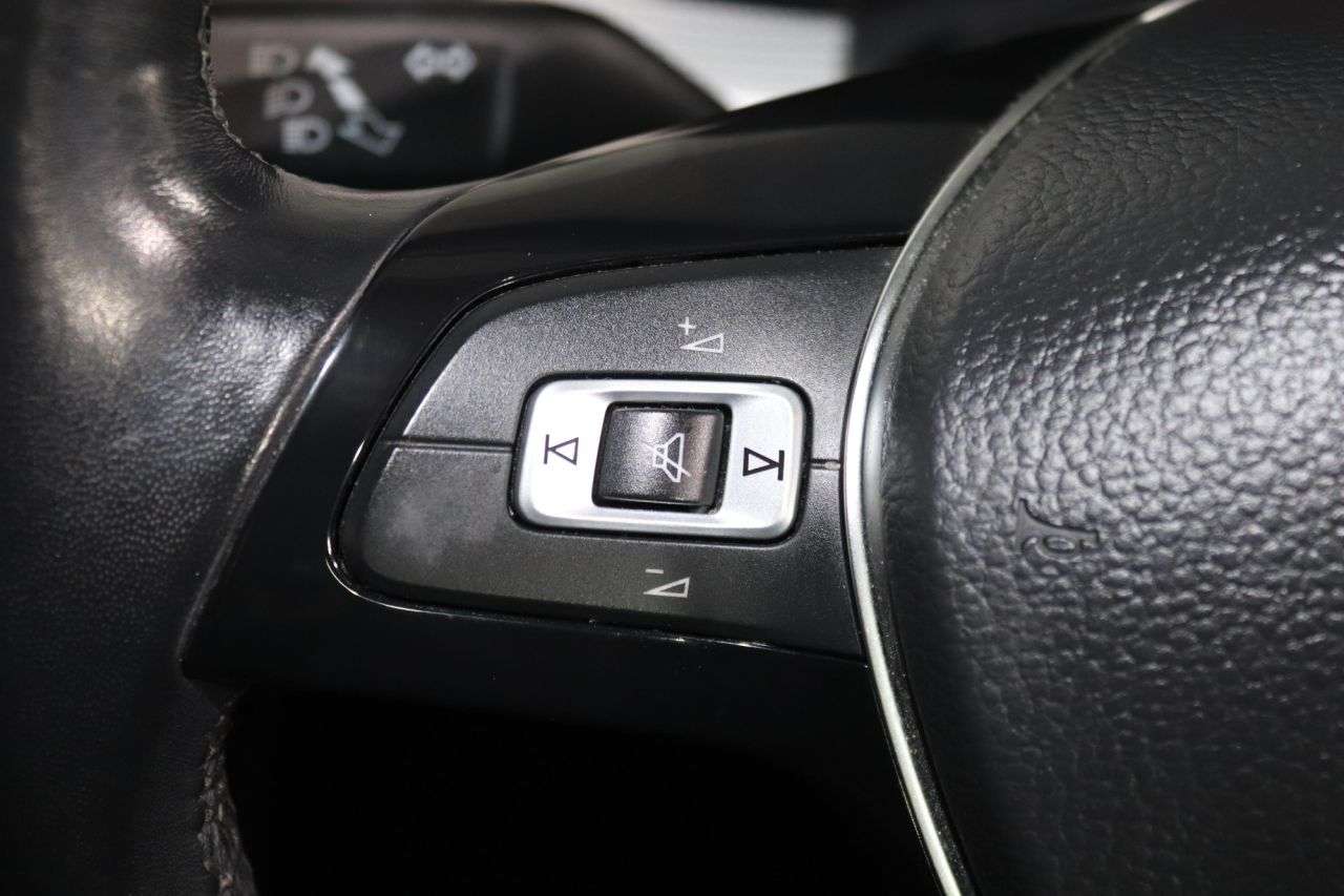 2018 VOLKSWAGEN UP! 2018 VOLKSWAGEN UP!