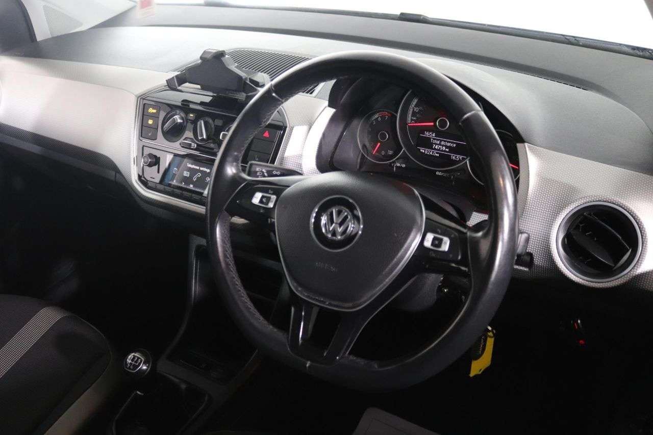 2018 VOLKSWAGEN UP! 2018 VOLKSWAGEN UP!