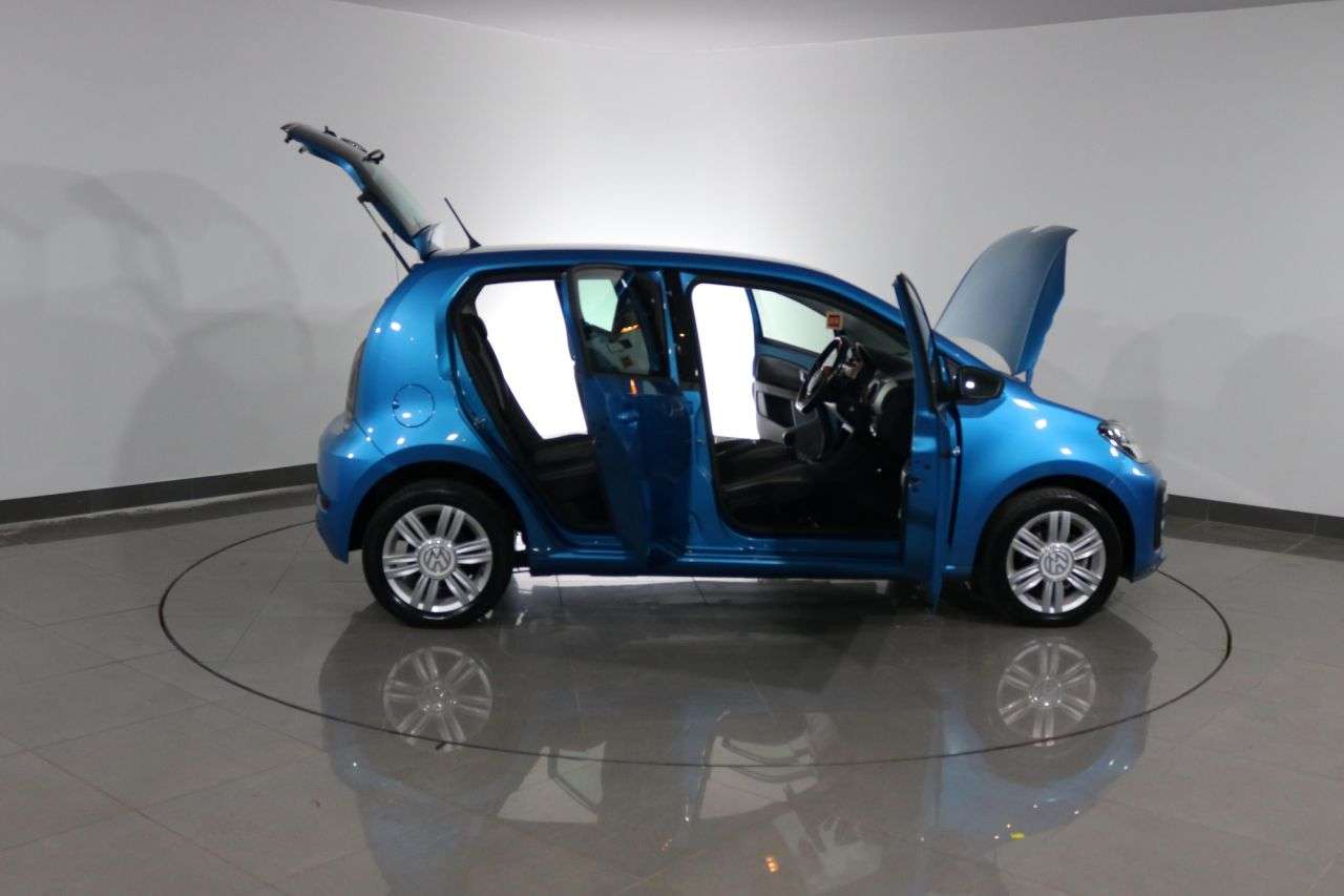 2018 VOLKSWAGEN UP! 2018 VOLKSWAGEN UP!