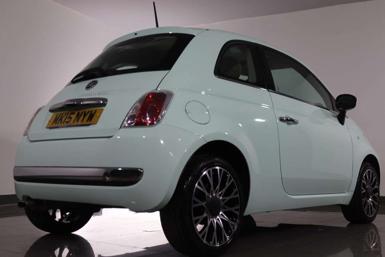 2015 FIAT 500 2015 FIAT 500
