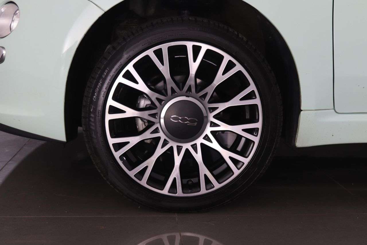 2015 FIAT 500 2015 FIAT 500