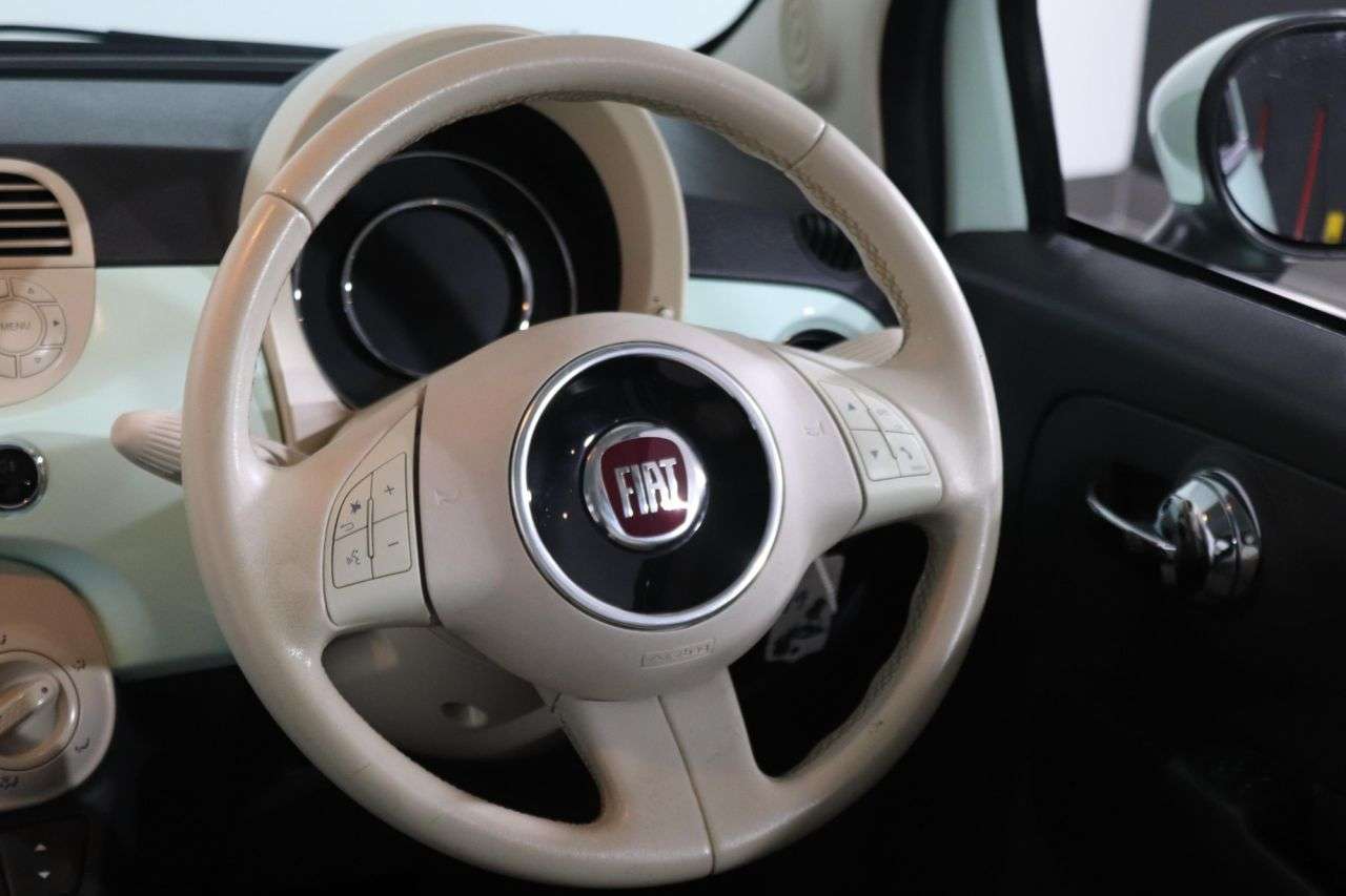 2015 FIAT 500 2015 FIAT 500