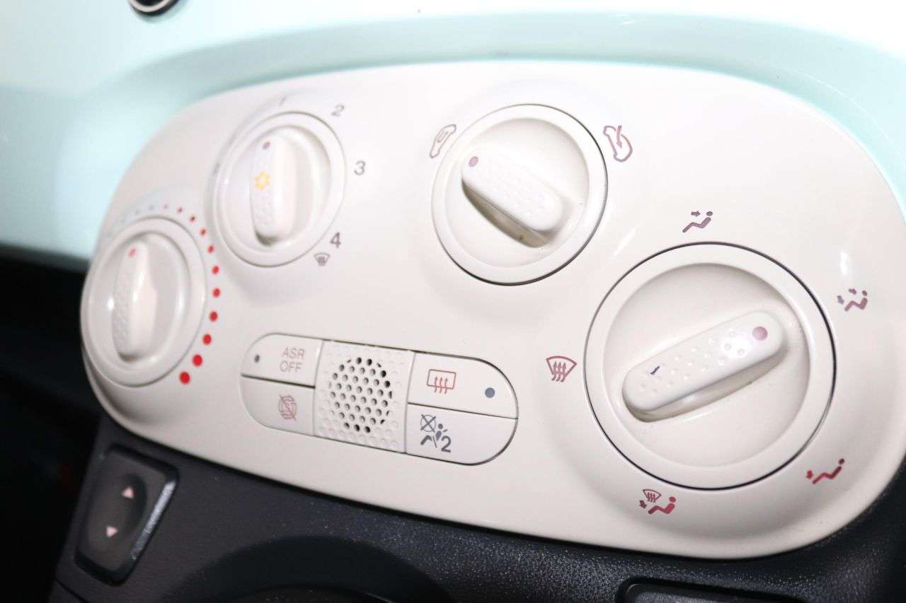 2015 FIAT 500 2015 FIAT 500