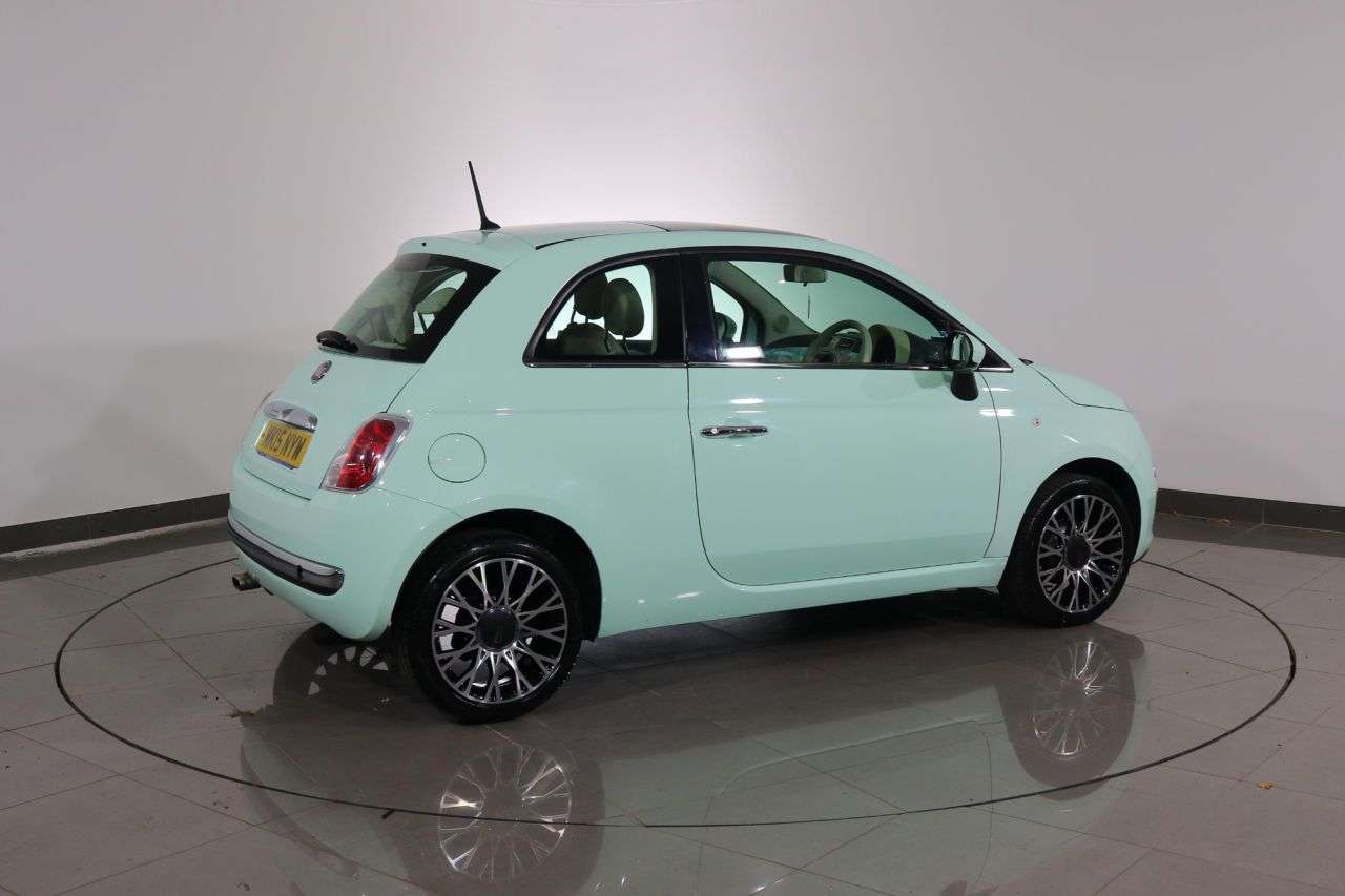 2015 FIAT 500 2015 FIAT 500
