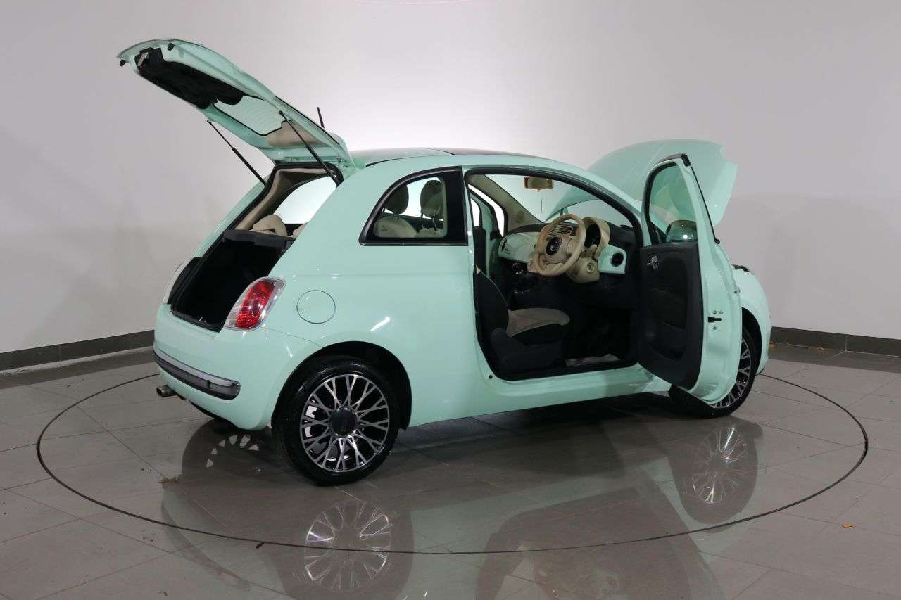 2015 FIAT 500 2015 FIAT 500