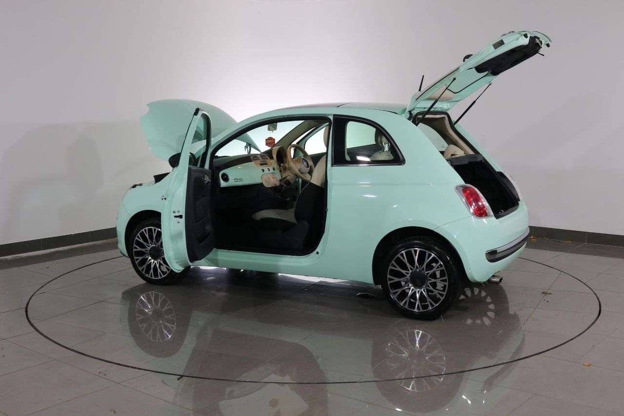 2015 FIAT 500 2015 FIAT 500
