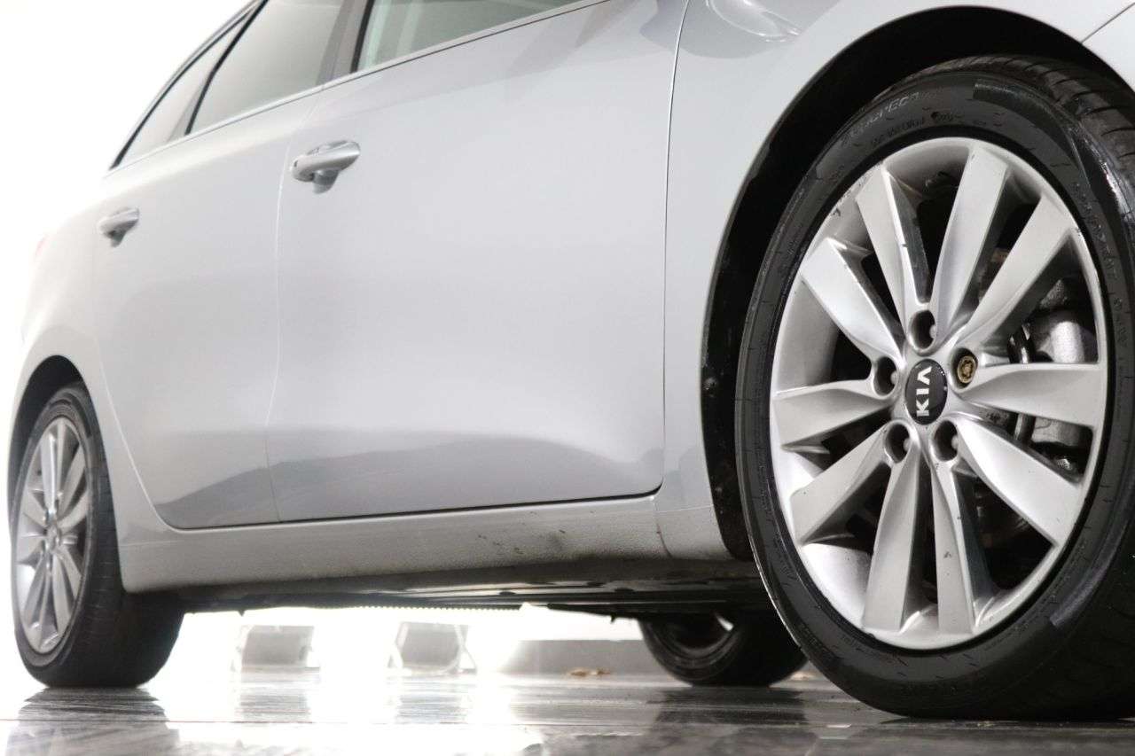 2014 KIA CEED 2014 KIA CEED