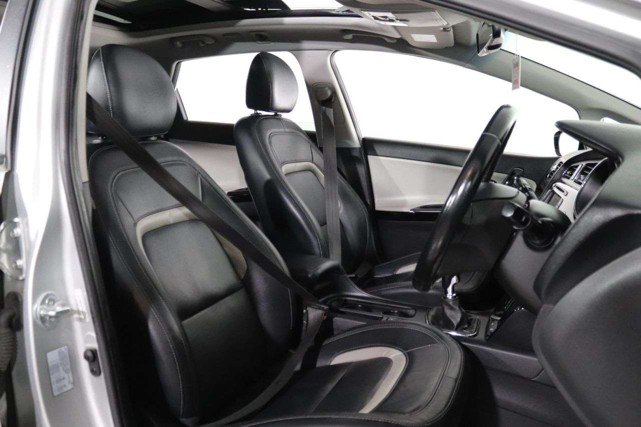 2014 KIA CEED 2014 KIA CEED