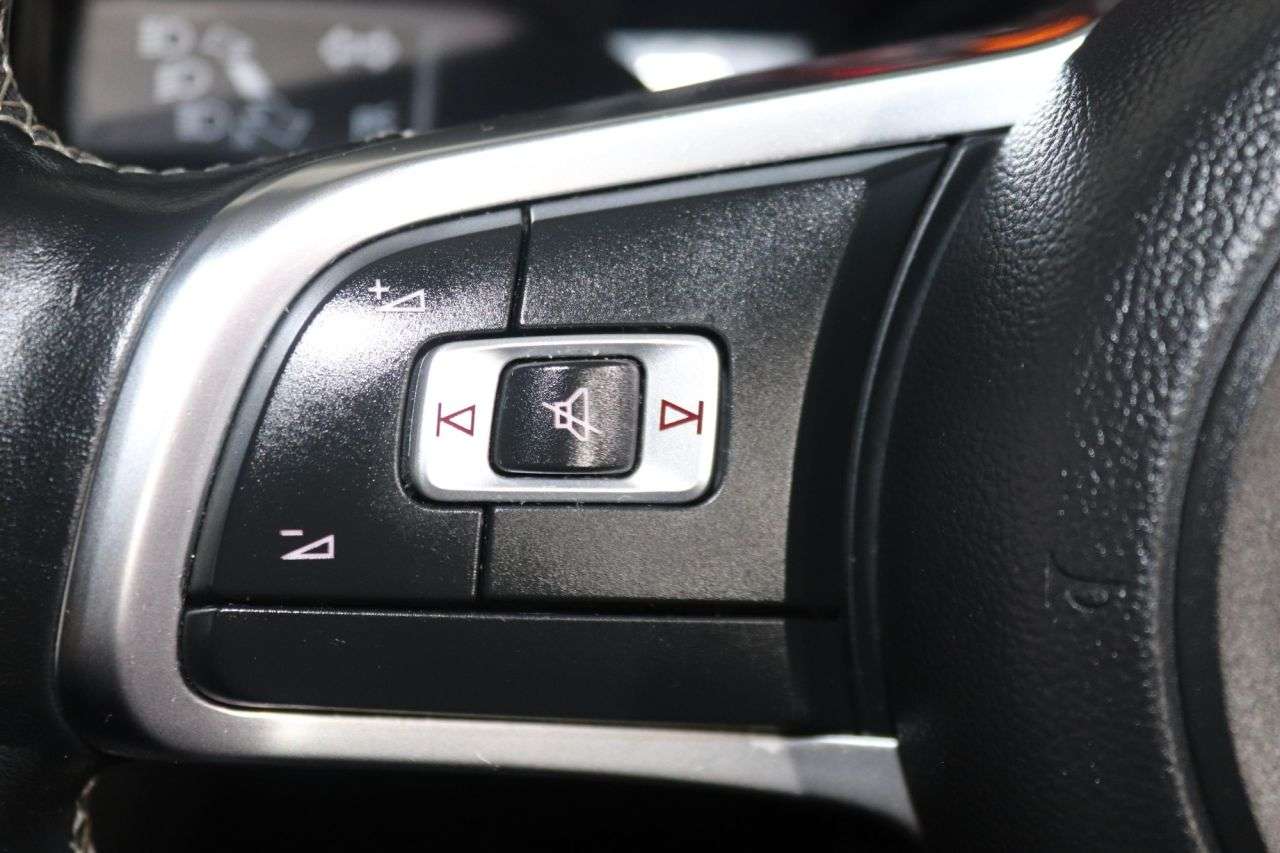 2015 VOLKSWAGEN SCIROCCO 2015 VOLKSWAGEN SCIROCCO