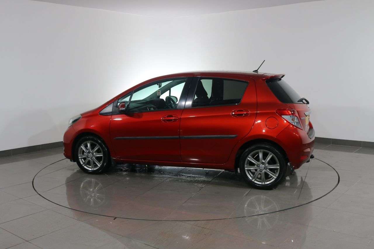 2013 TOYOTA YARIS 2013 TOYOTA YARIS