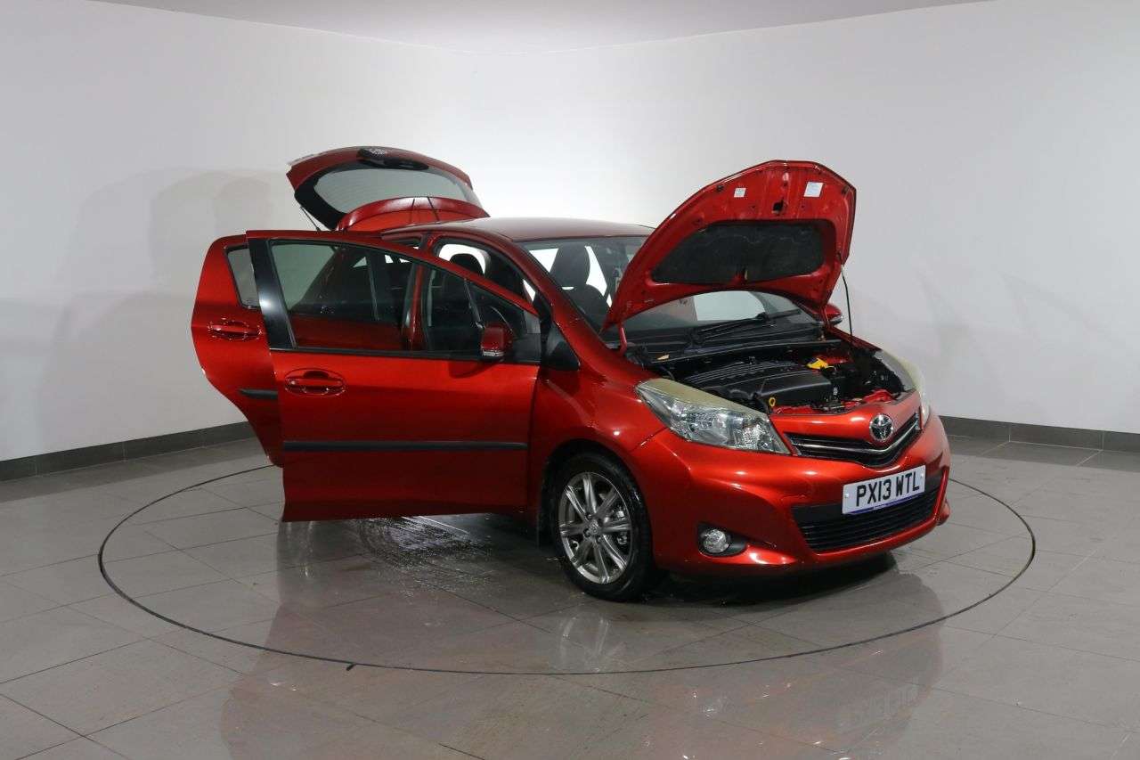 2013 TOYOTA YARIS 2013 TOYOTA YARIS