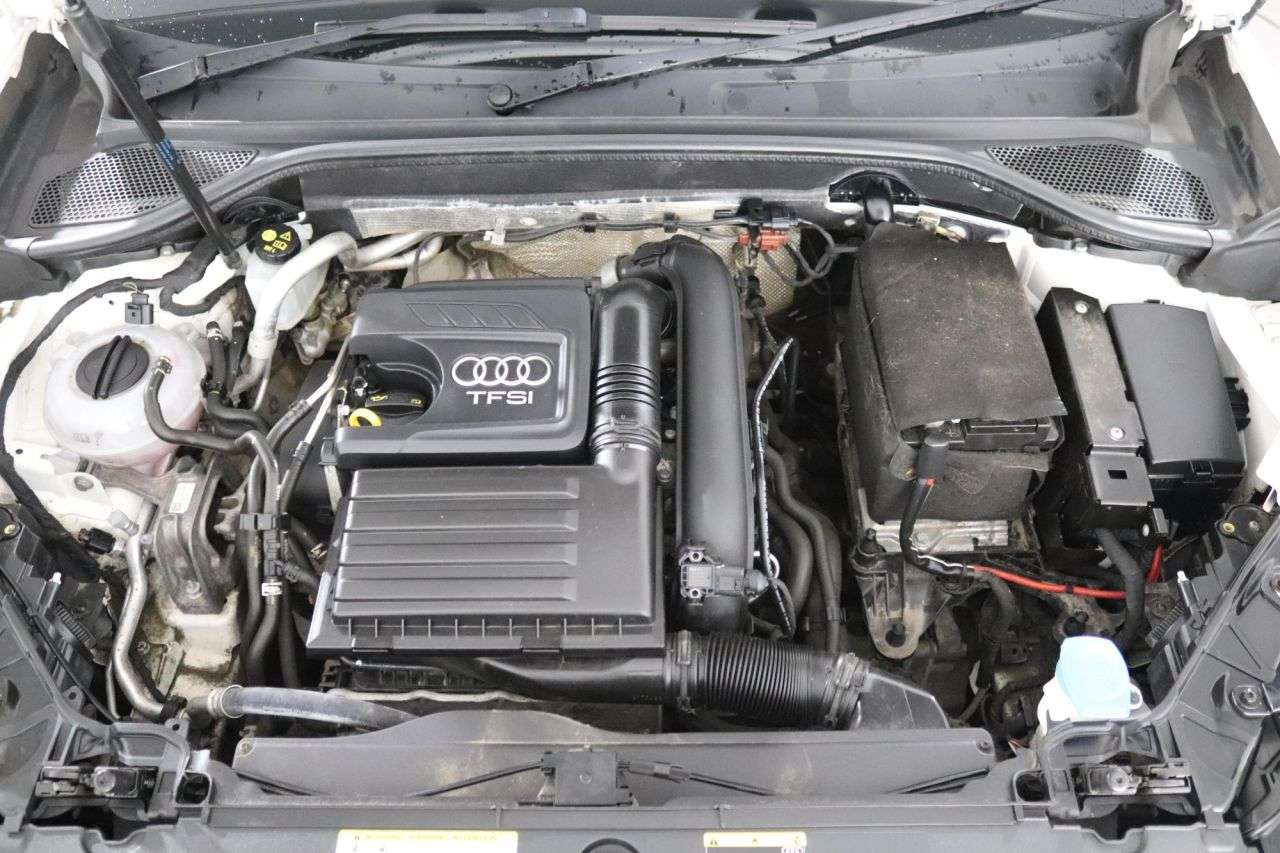 2017 AUDI Q2 2017 AUDI Q2