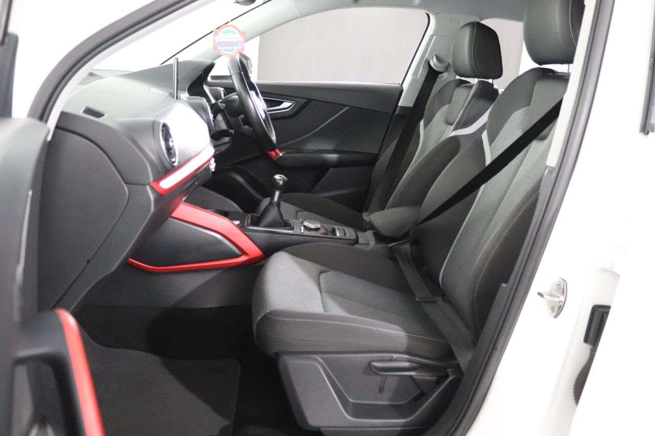 2017 AUDI Q2 2017 AUDI Q2