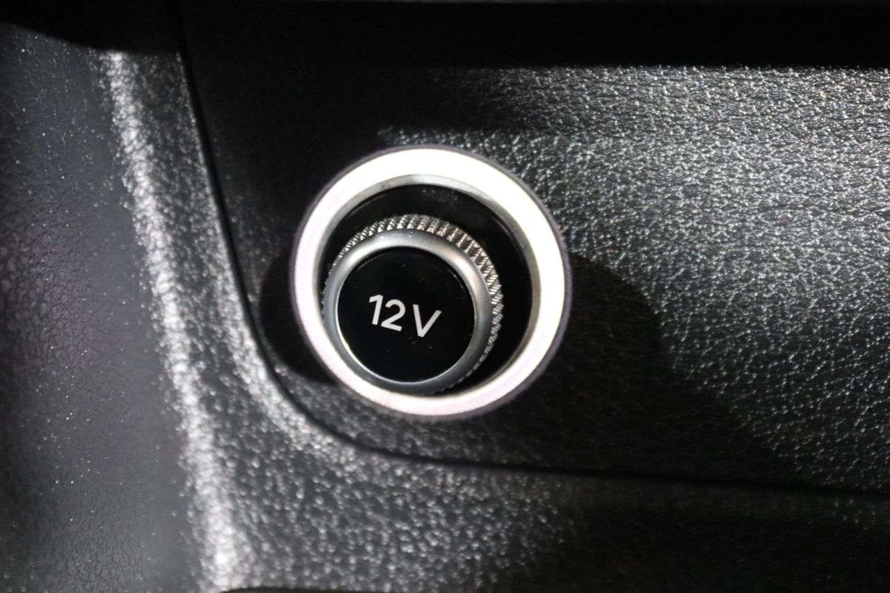 2017 AUDI Q2 2017 AUDI Q2