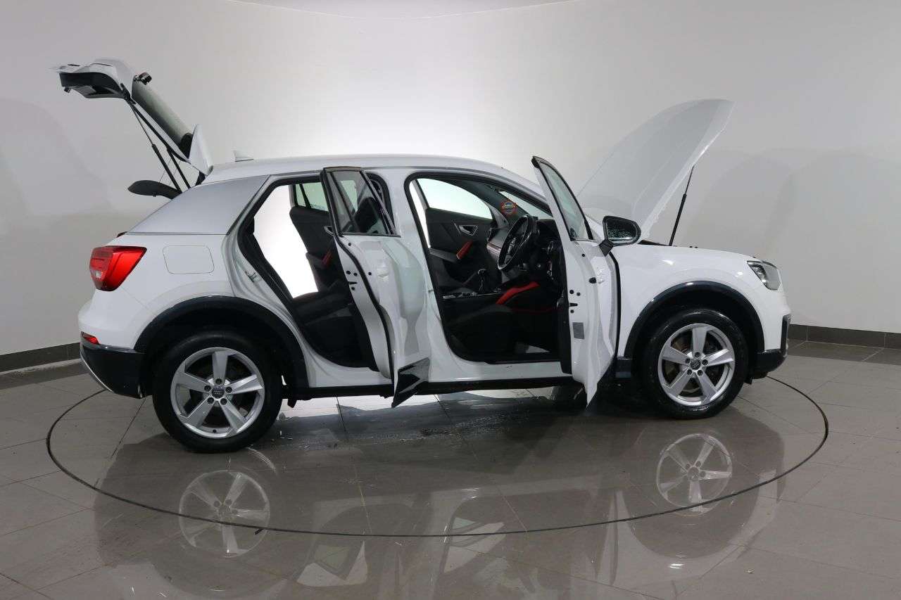 2017 AUDI Q2 2017 AUDI Q2