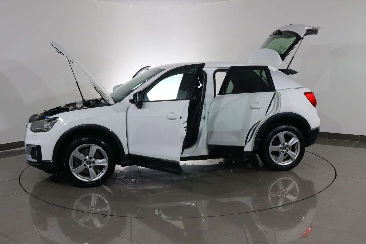 2017 AUDI Q2 2017 AUDI Q2