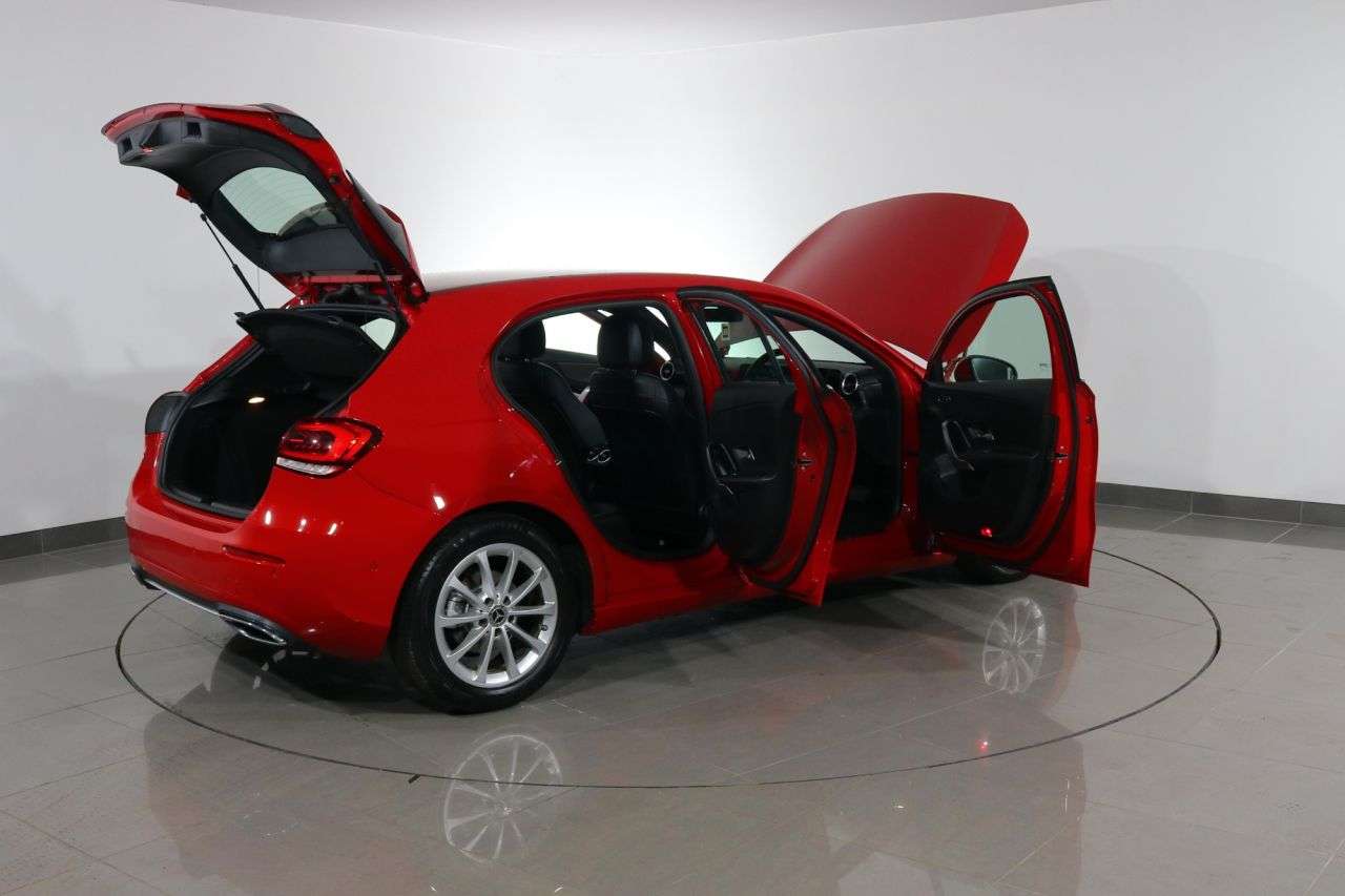 2019 MERCEDES-BENZ A-CLASS 2019 MERCEDES-BENZ A-CLASS