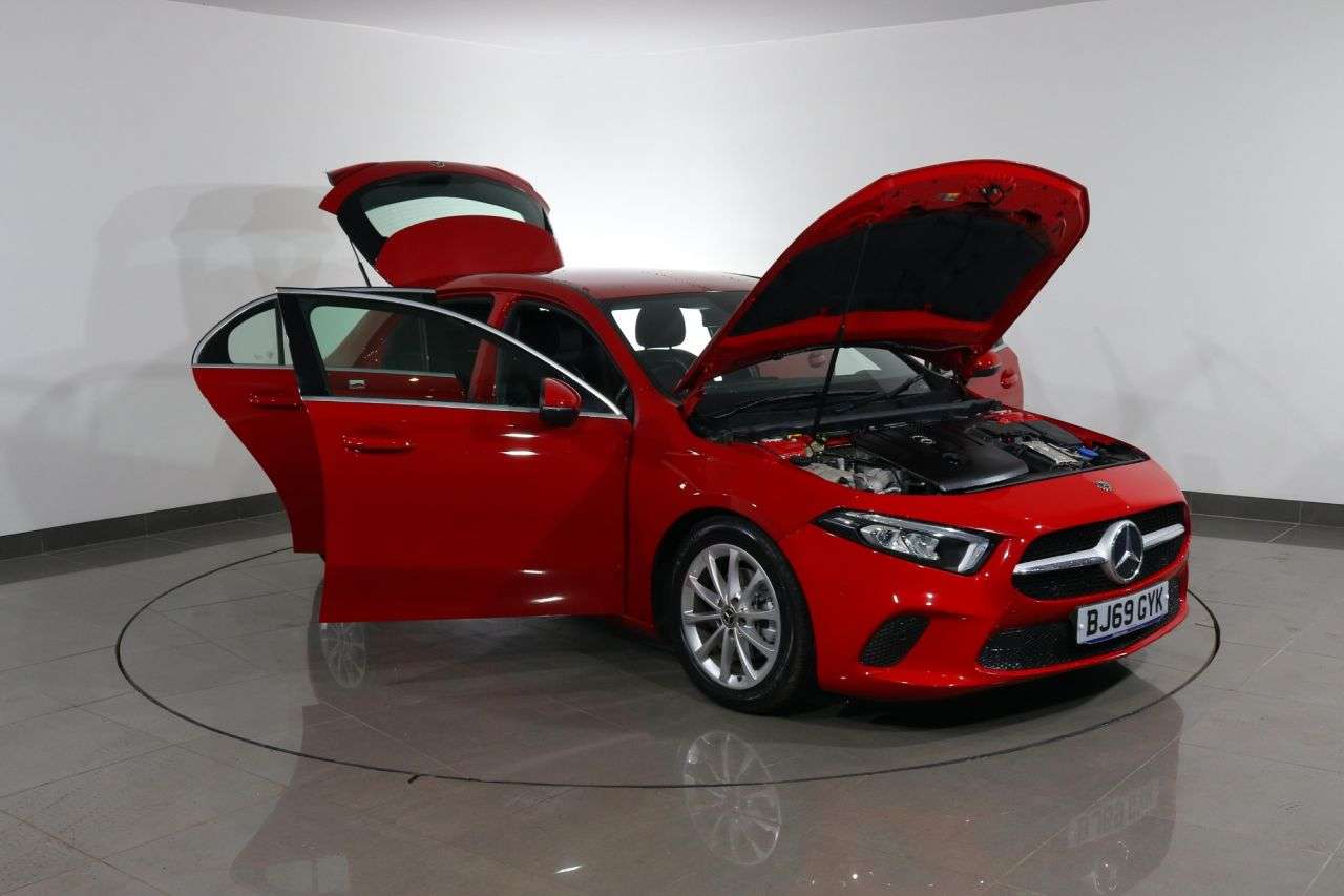 2019 MERCEDES-BENZ A-CLASS 2019 MERCEDES-BENZ A-CLASS