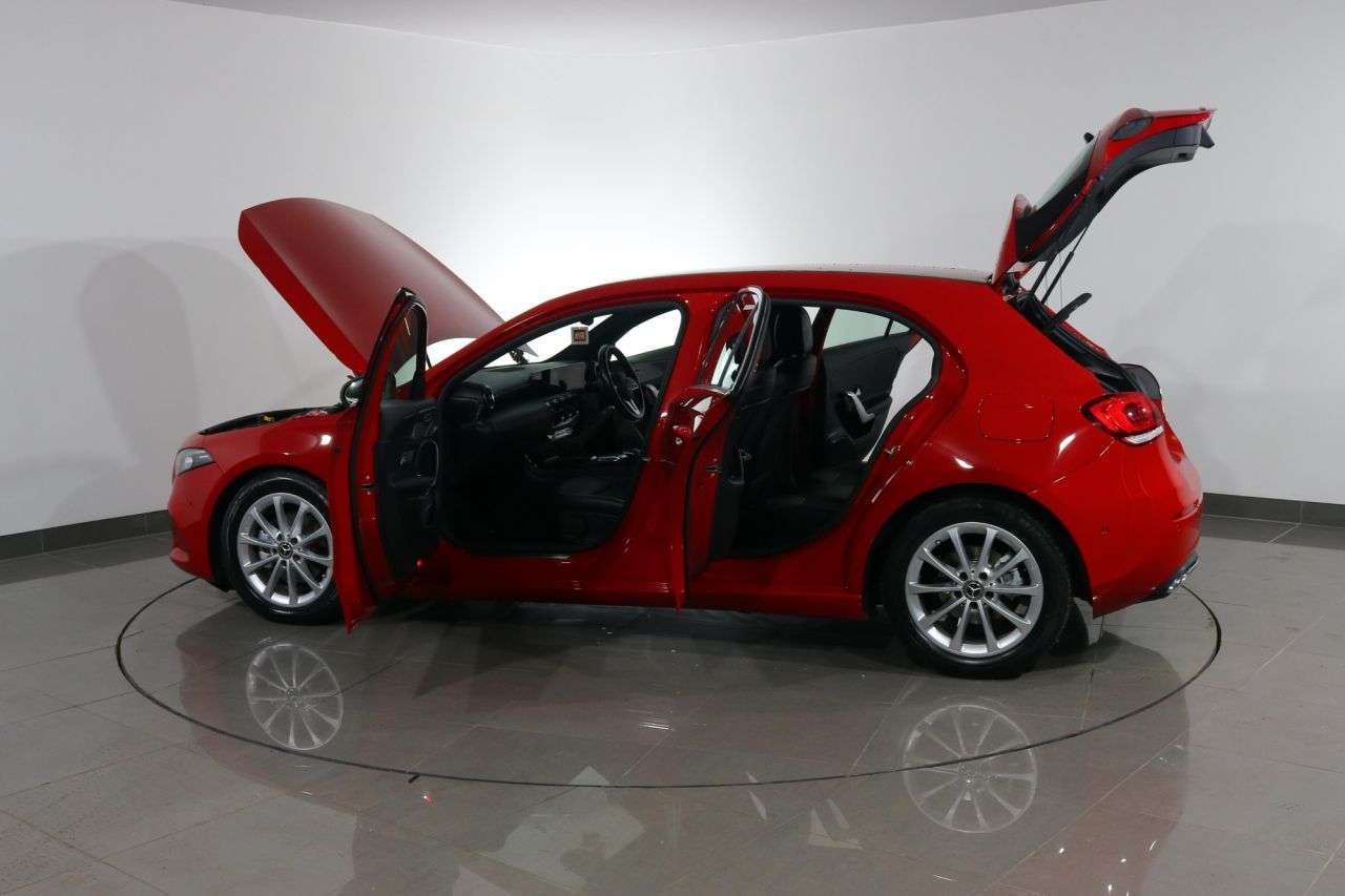 2019 MERCEDES-BENZ A-CLASS 2019 MERCEDES-BENZ A-CLASS