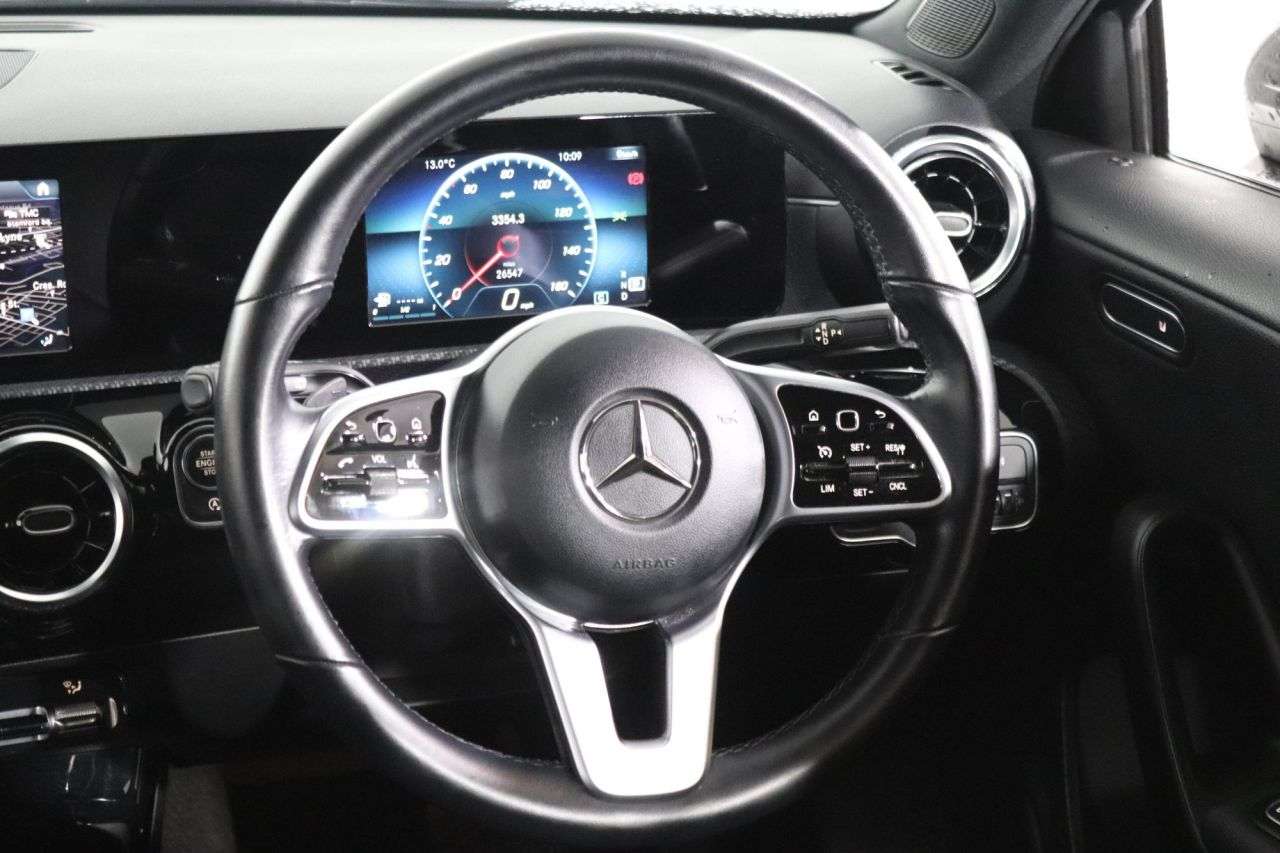 2021 MERCEDES-BENZ A-CLASS 2021 MERCEDES-BENZ A-CLASS