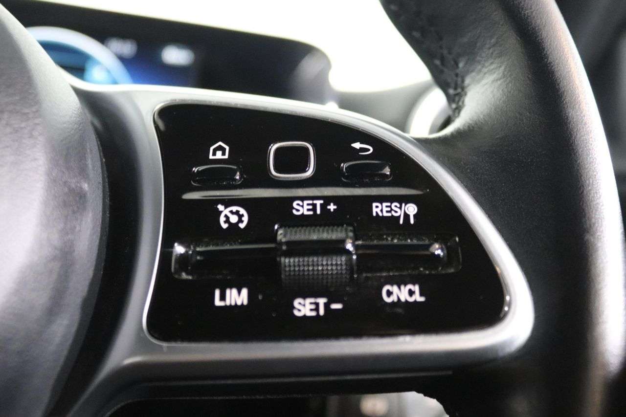 2021 MERCEDES-BENZ A-CLASS 2021 MERCEDES-BENZ A-CLASS